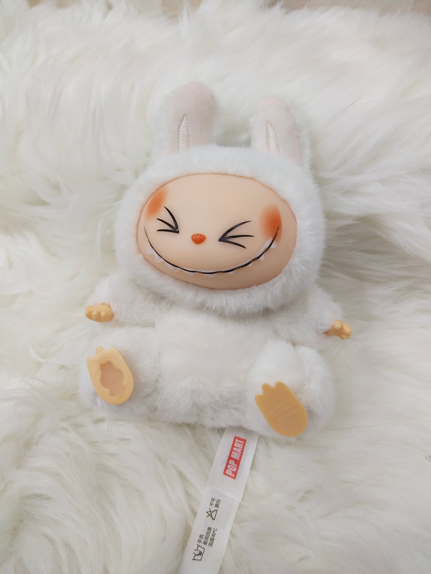 LABUBU - RANDOM CHARACTOR
